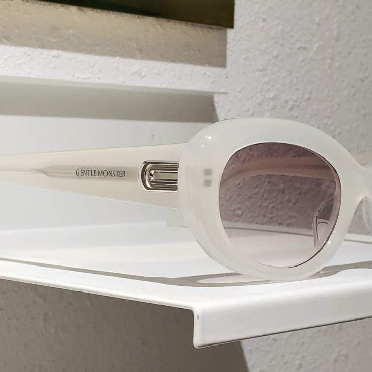 Picture of Gentle Monster Sunglasses _SKUfw56609335fw